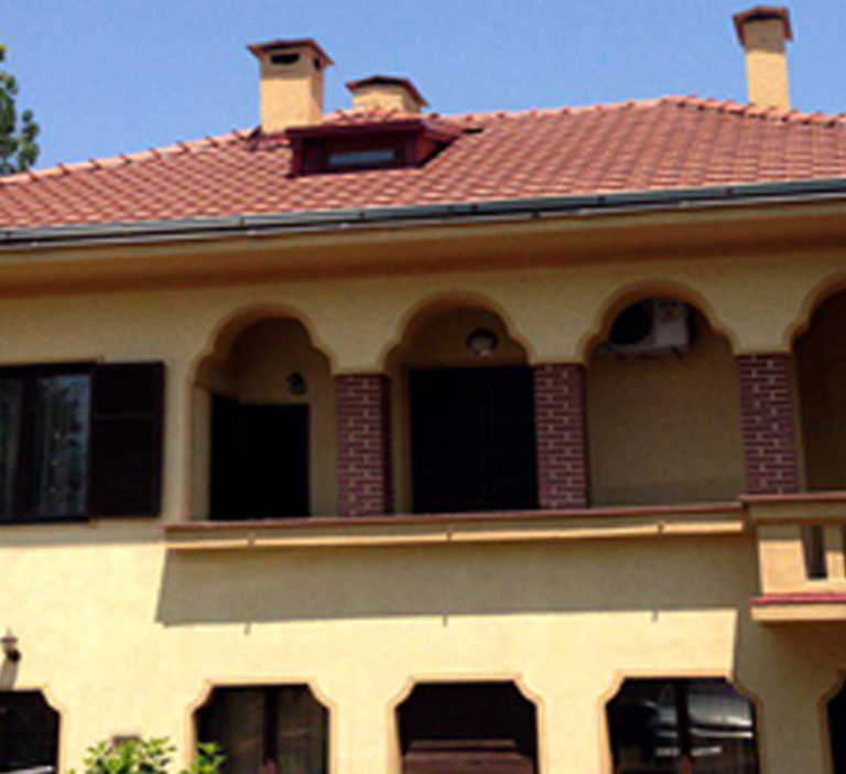 Makedonska Kuka (Reconstructed)
